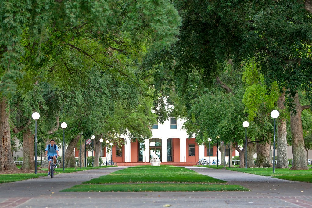 UC Davis Acceptance Rate, Admission, SAT/ACT, Tuition, Ranking Beta